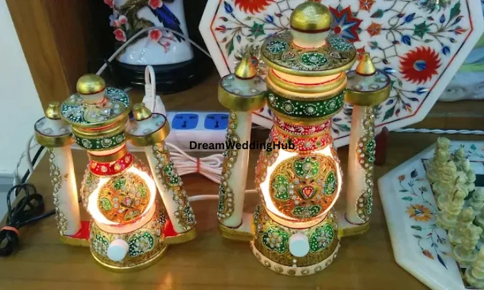 The Warehouse of Gifts